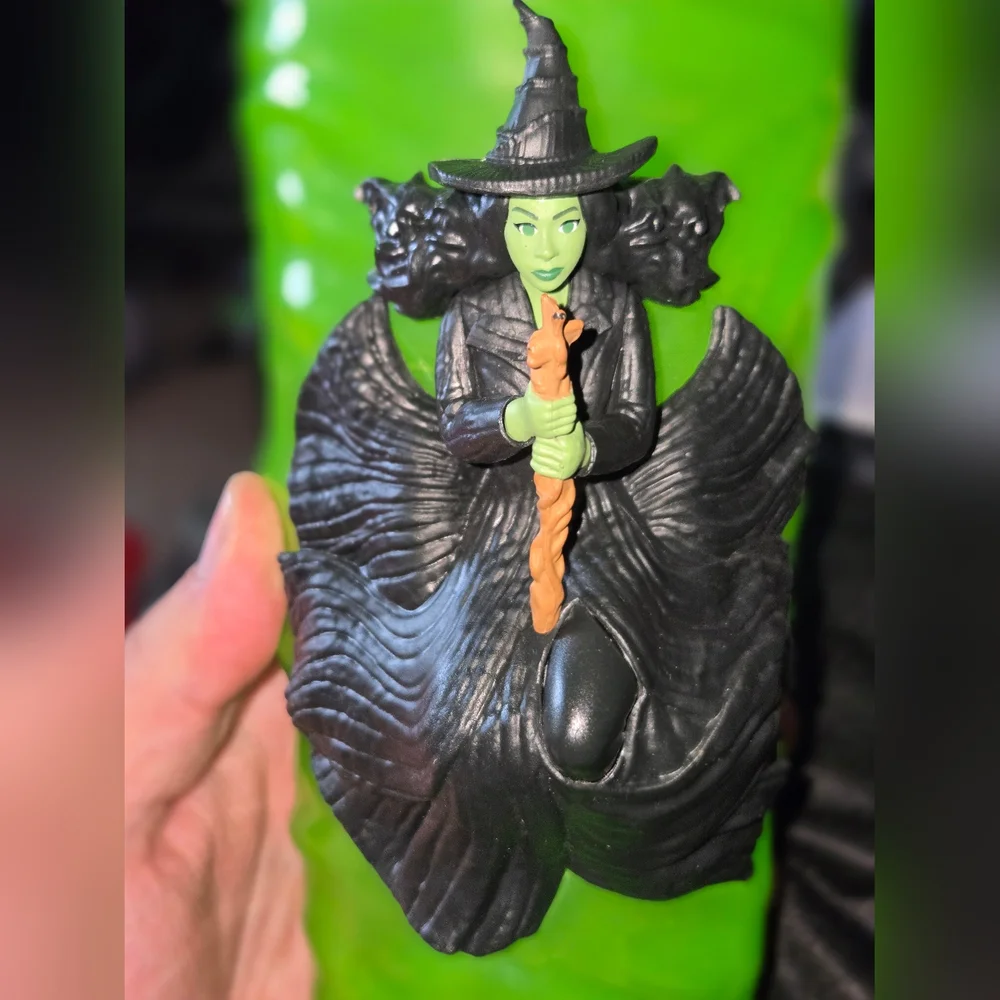 REGAL Wicked For Good Elphaba Light Up Cup